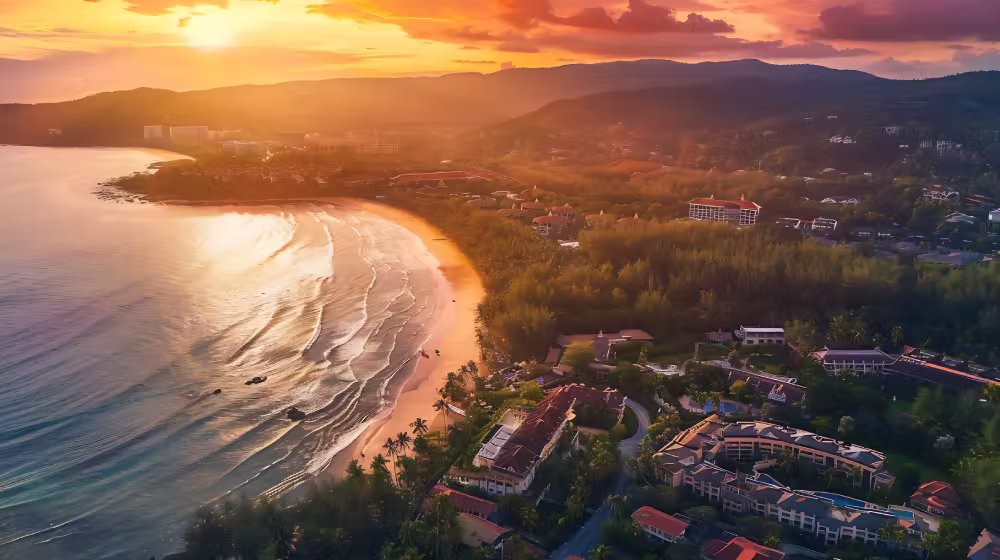 Phuket coastline resorts